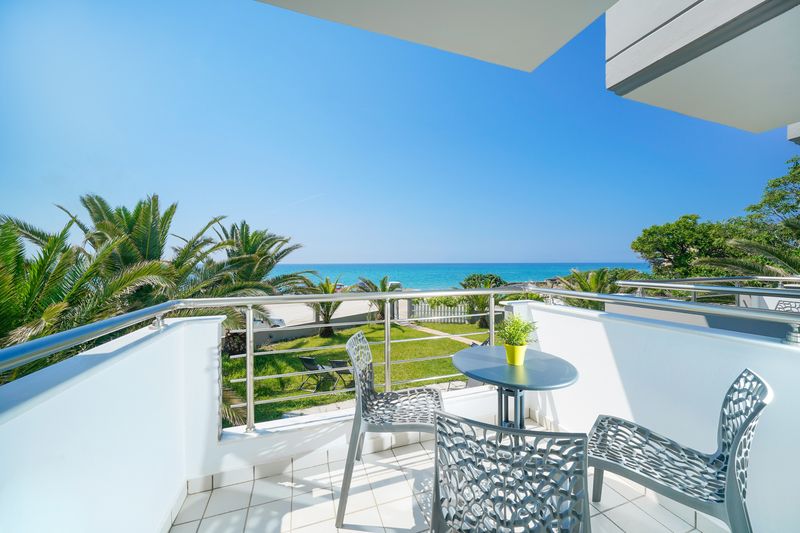 First floor balcony over the garden